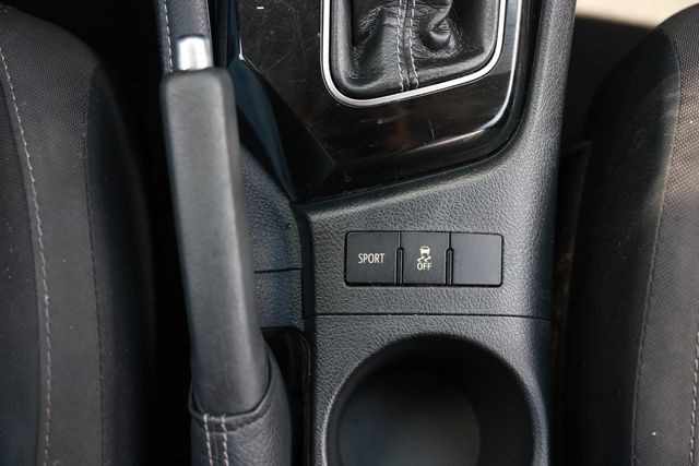 2017 Toyota Corolla iM CVT - 23043295 - 41