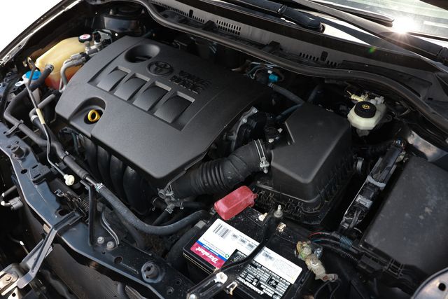 2017 Toyota Corolla iM CVT - 23043295 - 51