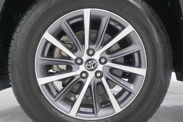 2017 Toyota Highlander  - 23032805 - 31