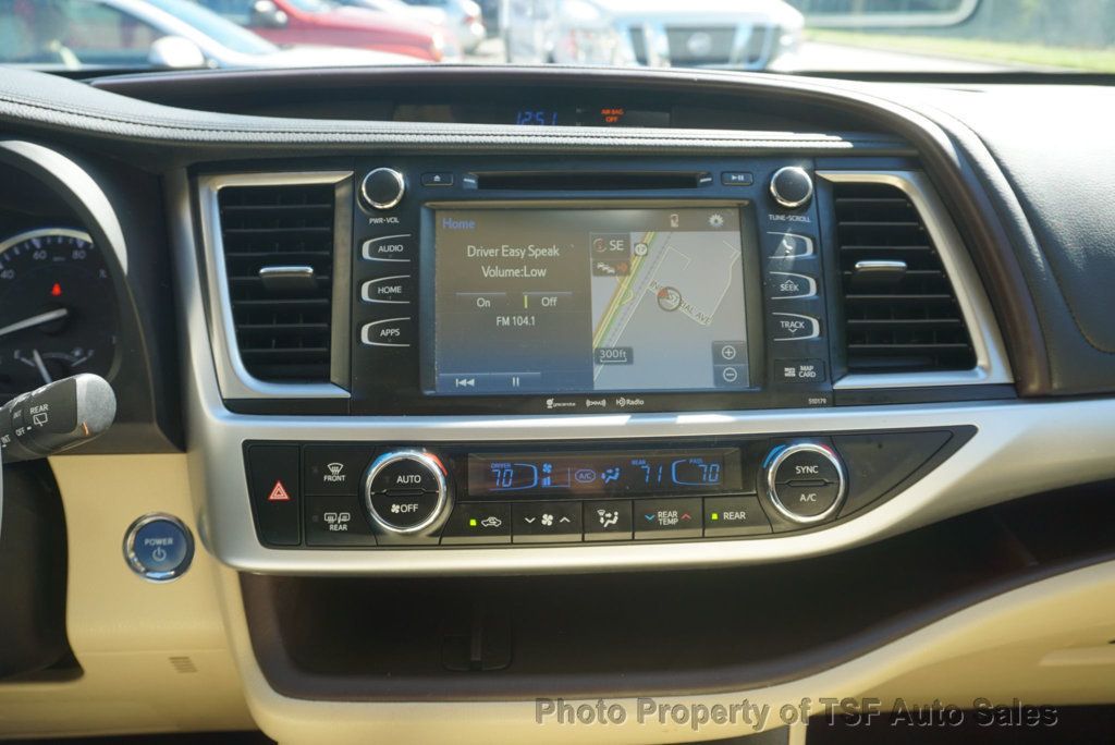2017 Toyota Highlander Hybrid XLE V6 AWD NAVIGATION REAR CAMERA SUNROOF 3RD ROW SEAT  - 23091948 - 17