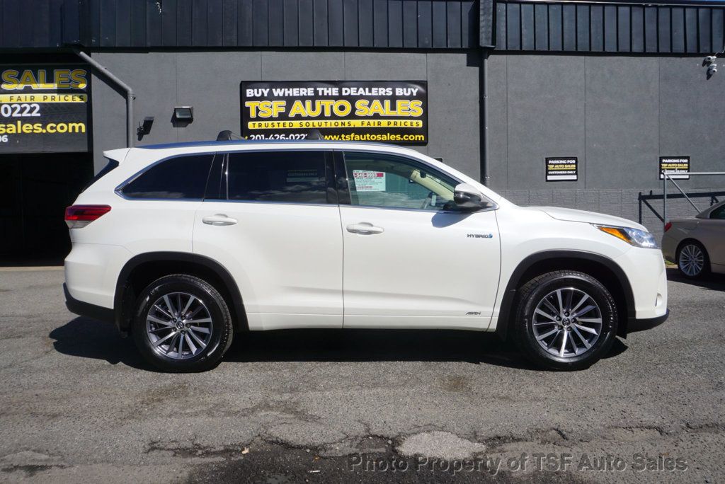 2017 Toyota Highlander Hybrid XLE V6 AWD NAVIGATION REAR CAMERA SUNROOF 3RD ROW SEAT  - 23091948 - 7