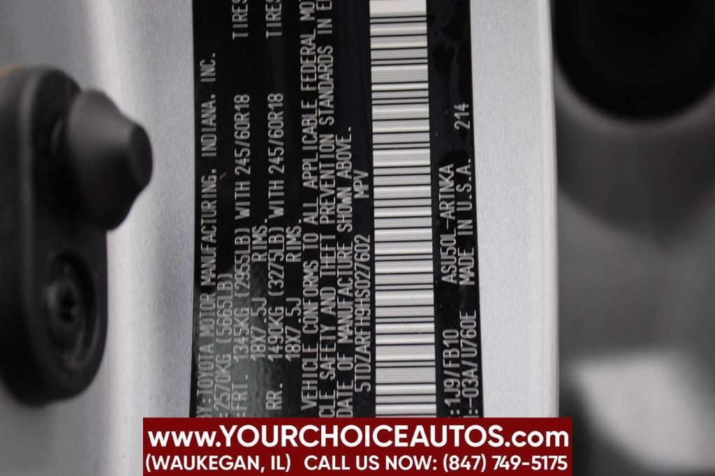 2017 Toyota Highlander LE I4 FWD - 22852092 - 35