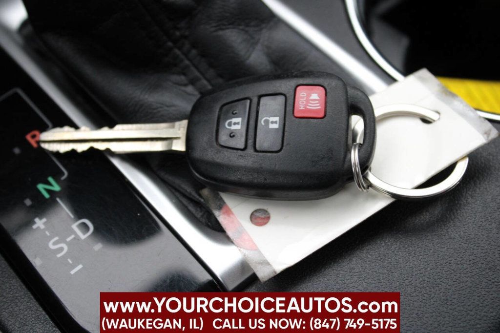 2017 Toyota Highlander LE I4 FWD - 22852092 - 36