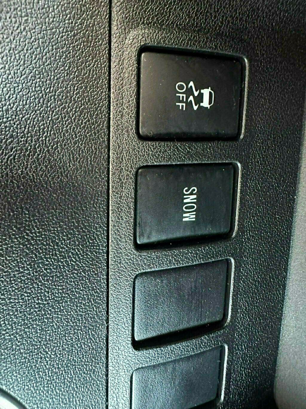 2017 Toyota Highlander LE I4 FWD - 23049696 - 33
