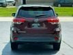 2017 Toyota Highlander LE I4 FWD - 23049696 - 5