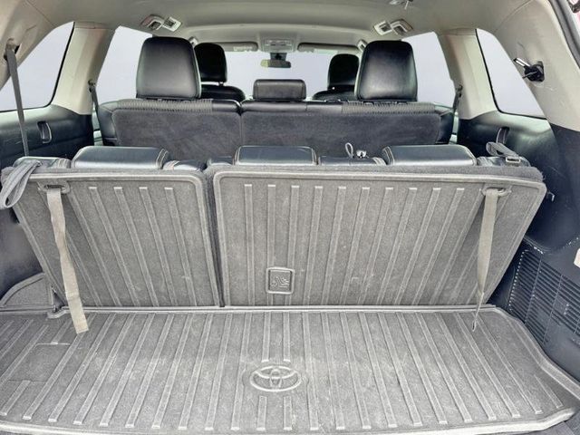 2017 Toyota Highlander LE Plus V6 AWD - 23028409 - 20