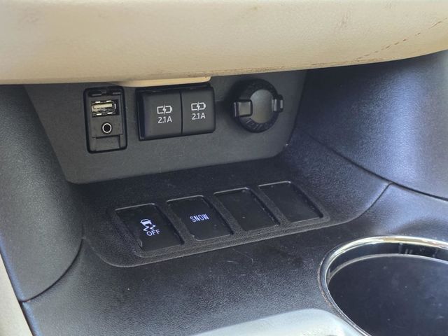 2017 Toyota Highlander Limited - 23070379 - 22
