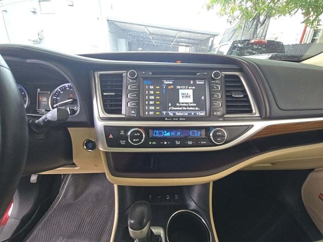 2017 Toyota Highlander LIMITED - 23082119 - 4