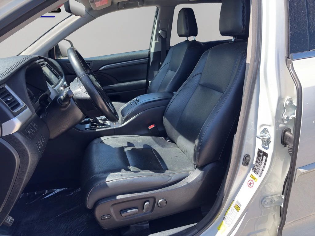 2017 Toyota Highlander Limited Sport Utility 4D - 23008700 - 15