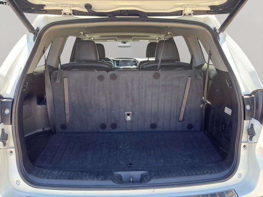 2017 Toyota Highlander Limited Sport Utility 4D - 23008700 - 28