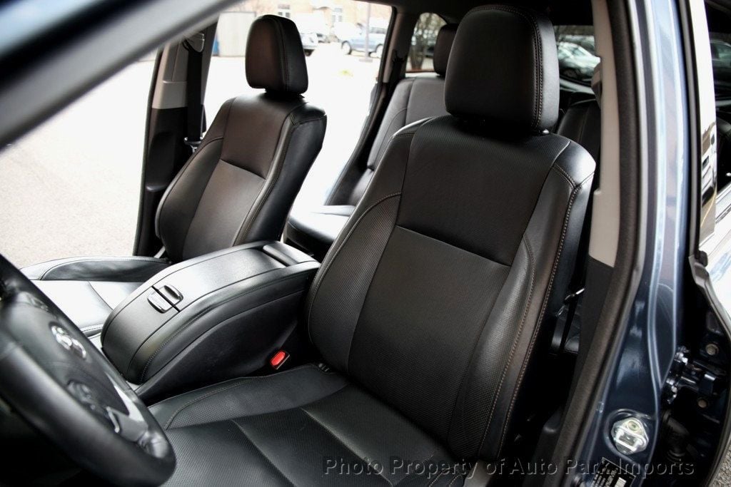 2017 Toyota Highlander Limited photo 21