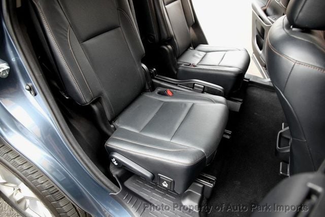 2017 Toyota Highlander Limited V6 AWD - 22797029 - 26