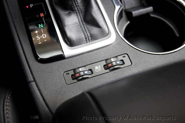 2017 Toyota Highlander Limited V6 AWD - 22797029 - 39