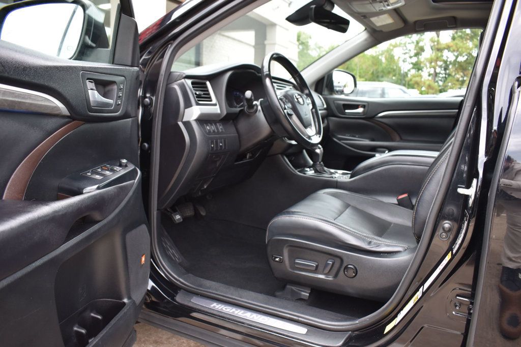 2017 Toyota Highlander Limited V6 AWD - 22919809 - 15