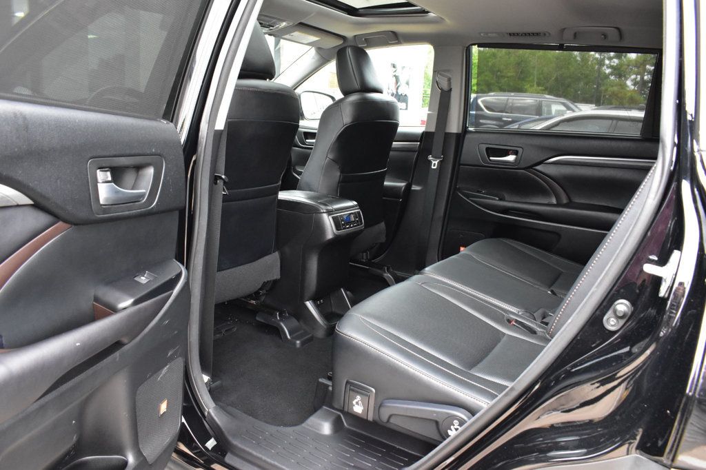 2017 Toyota Highlander Limited V6 AWD - 22919809 - 21