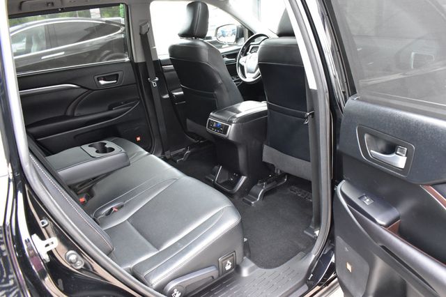2017 Toyota Highlander Limited V6 AWD - 22919809 - 24