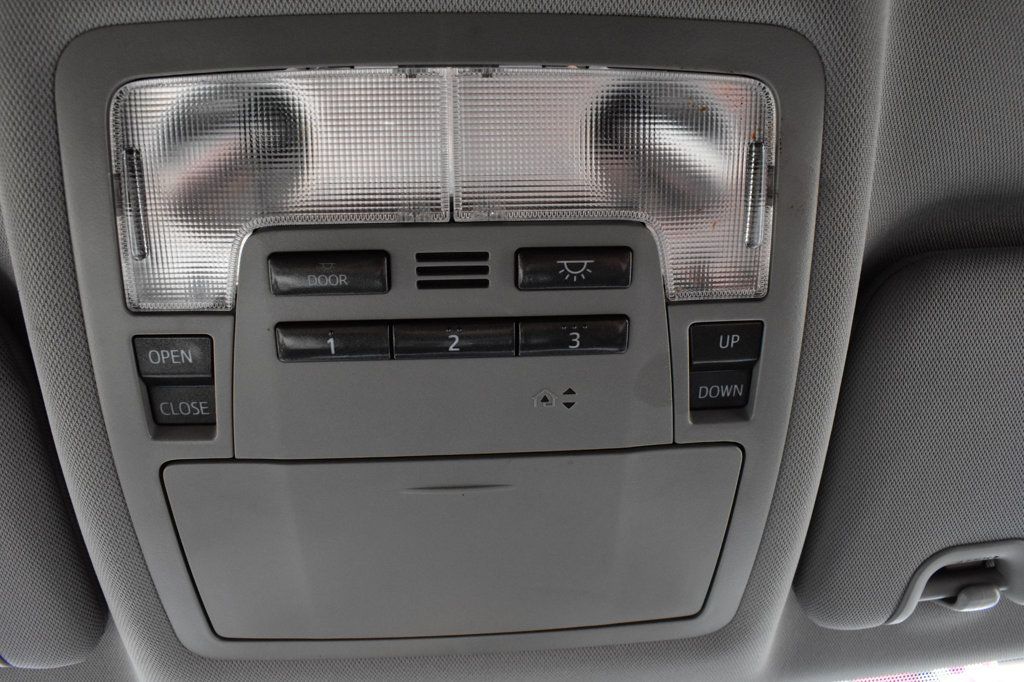 2017 Toyota Highlander Limited V6 AWD - 22919809 - 51