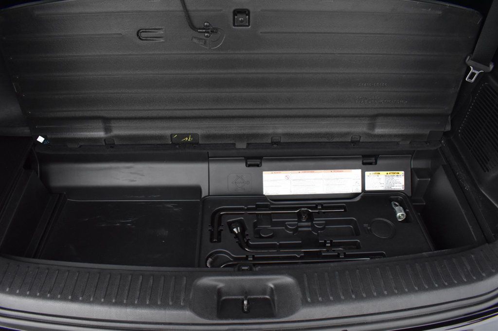 2017 Toyota Highlander Limited V6 AWD - 22919809 - 58