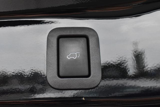 2017 Toyota Highlander Limited V6 AWD - 22919809 - 59