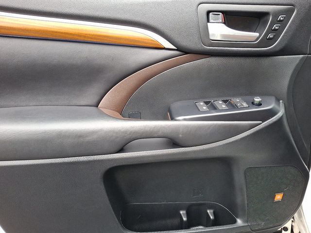 2017 Toyota Highlander Limited V6 AWD - 22991485 - 11