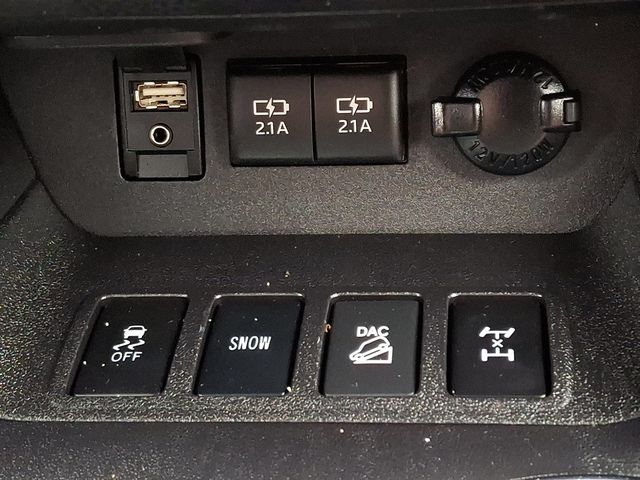 2017 Toyota Highlander Limited V6 AWD - 22991485 - 24