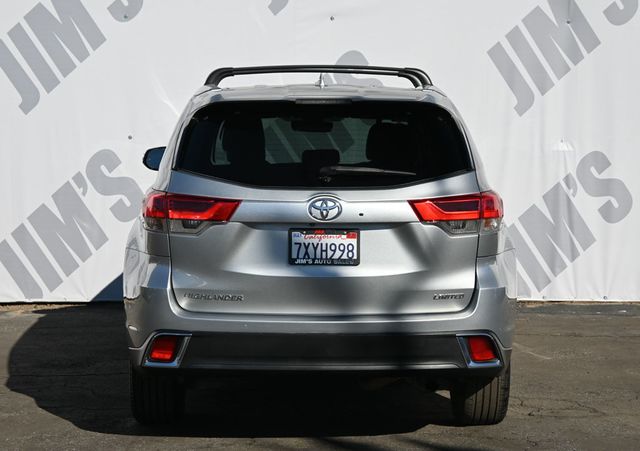 2017 Toyota Highlander Limited V6 FWD - 22971860 - 4