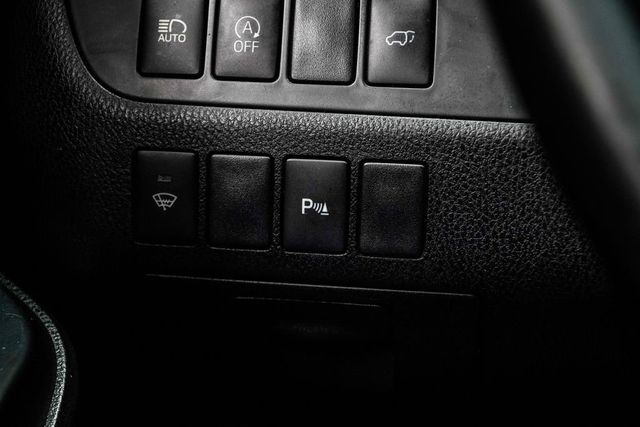 2017 Toyota Highlander Limited V6 FWD - 23062161 - 32