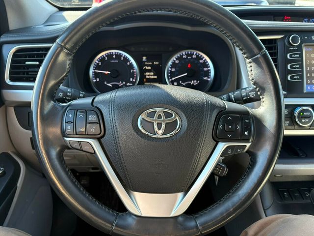 2017 Toyota Highlander LocalTrade/LE/V6/AWD/DynamicRadarCruiseControl/BackupCamera - 22951303 - 30