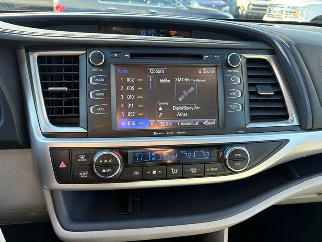 2017 Toyota Highlander LocalTrade/LE/V6/AWD/DynamicRadarCruiseControl/BackupCamera - 22951303 - 35