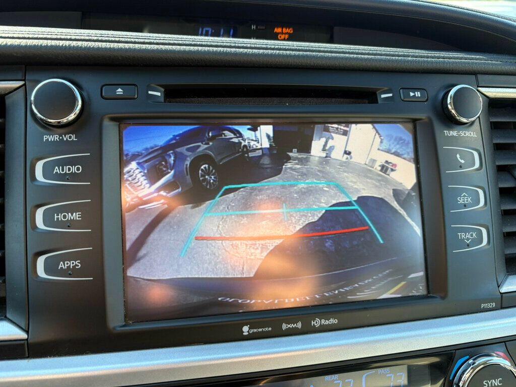 2017 Toyota Highlander LocalTrade/LE/V6/AWD/DynamicRadarCruiseControl/BackupCamera - 22951303 - 39