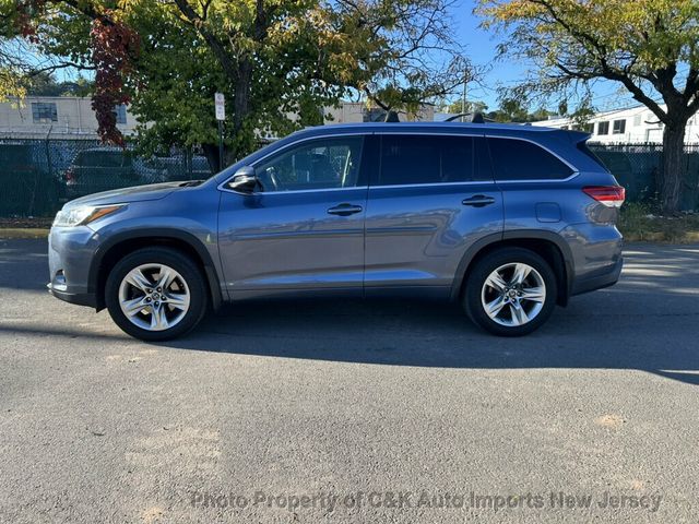2017 Toyota Highlander NAVI SYS! BACK-UP CAMERA! 2ND ROW BUCKET SEATS! HTD FRONT SEATS - 23097448 - 17