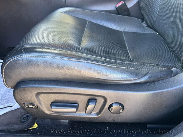 2017 Toyota Highlander NAVI SYS! BACK-UP CAMERA! 2ND ROW BUCKET SEATS! HTD FRONT SEATS - 23097448 - 26