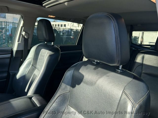 2017 Toyota Highlander NAVI SYS! BACK-UP CAMERA! 2ND ROW BUCKET SEATS! HTD FRONT SEATS - 23097448 - 27