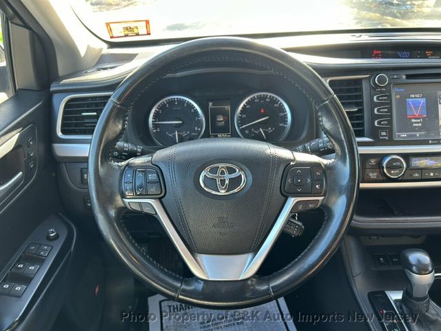 2017 Toyota Highlander NAVI SYS! BACK-UP CAMERA! 2ND ROW BUCKET SEATS! HTD FRONT SEATS - 23097448 - 38
