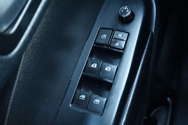 2017 Toyota Highlander SE, THIRD ROW SEATING, LEATHER SEATS, MOON ROOF - 22960405 - 24