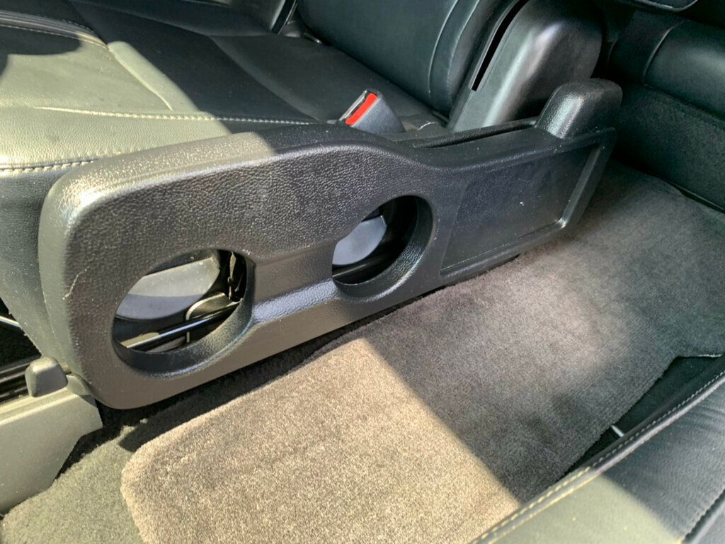 2017 Toyota Highlander SE photo 31