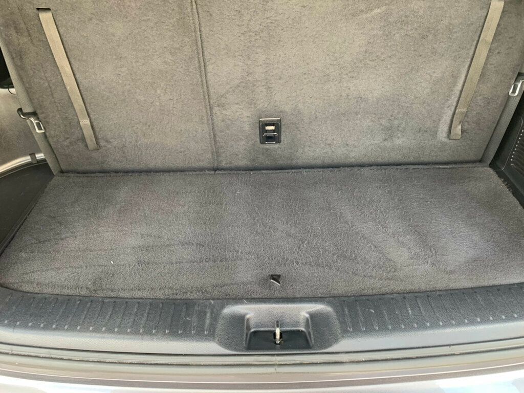 2017 Toyota Highlander SE photo 48