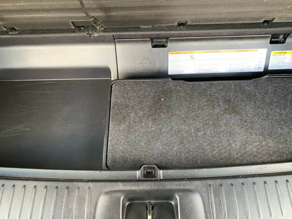 2017 Toyota Highlander SE photo 49
