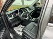 2017 Toyota Highlander XLE V6 AWD - 22183549 - 12