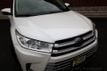 2017 Toyota Highlander XLE V6 AWD - 22777451 - 13