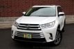 2017 Toyota Highlander XLE V6 AWD - 22777451 - 7