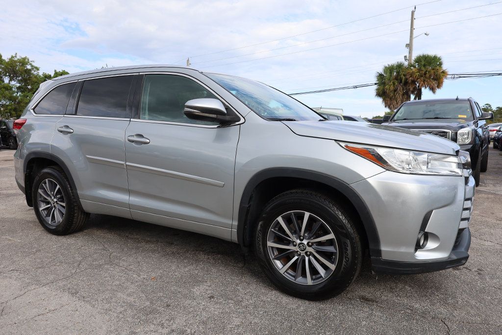 2017 TOYOTA HIGHLANDER XLE V6 AWD - 22938358 | Video 1