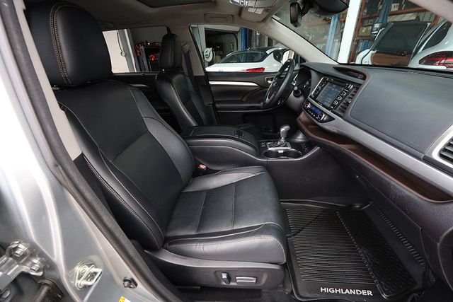 2017 TOYOTA HIGHLANDER XLE V6 AWD - 22938358 - 11