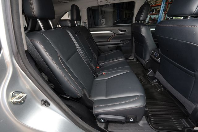 2017 TOYOTA HIGHLANDER XLE V6 AWD - 22938358 - 14