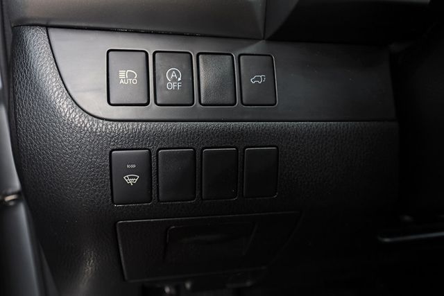 2017 TOYOTA HIGHLANDER XLE V6 AWD - 22938358 - 32