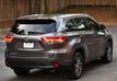 2017 Toyota Highlander XLE V6 AWD - 22641286 - 8