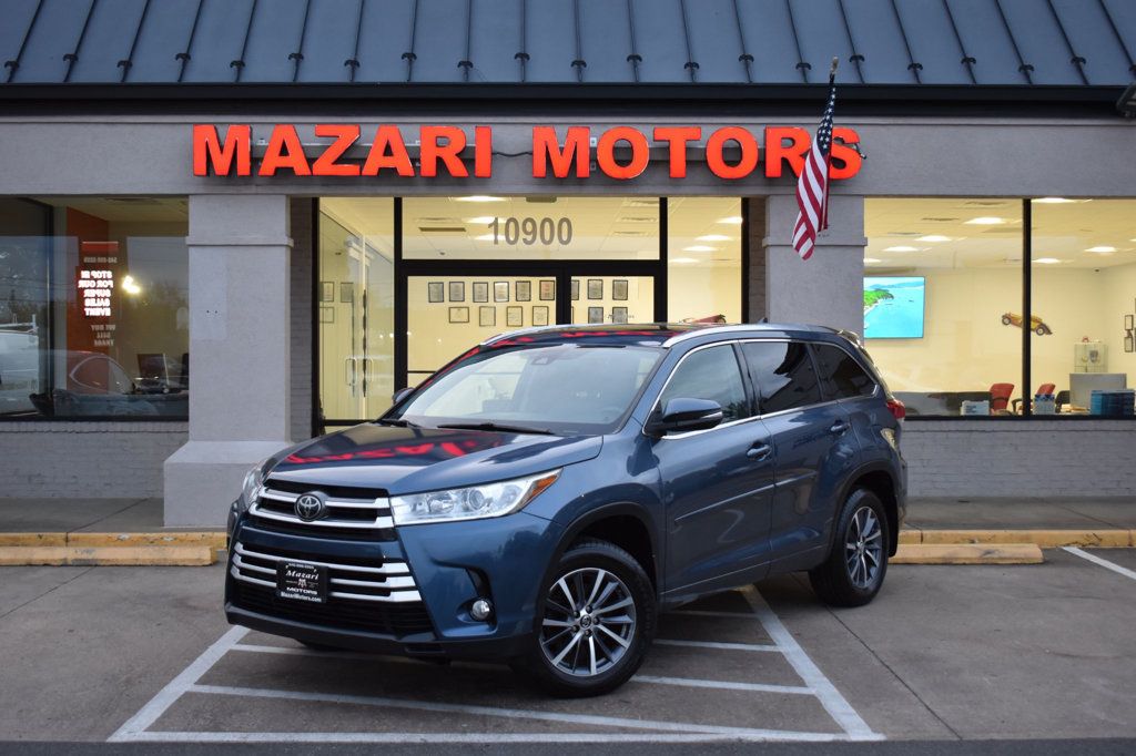 2017 Toyota Highlander XLE V6 AWD - 22937665 - 1
