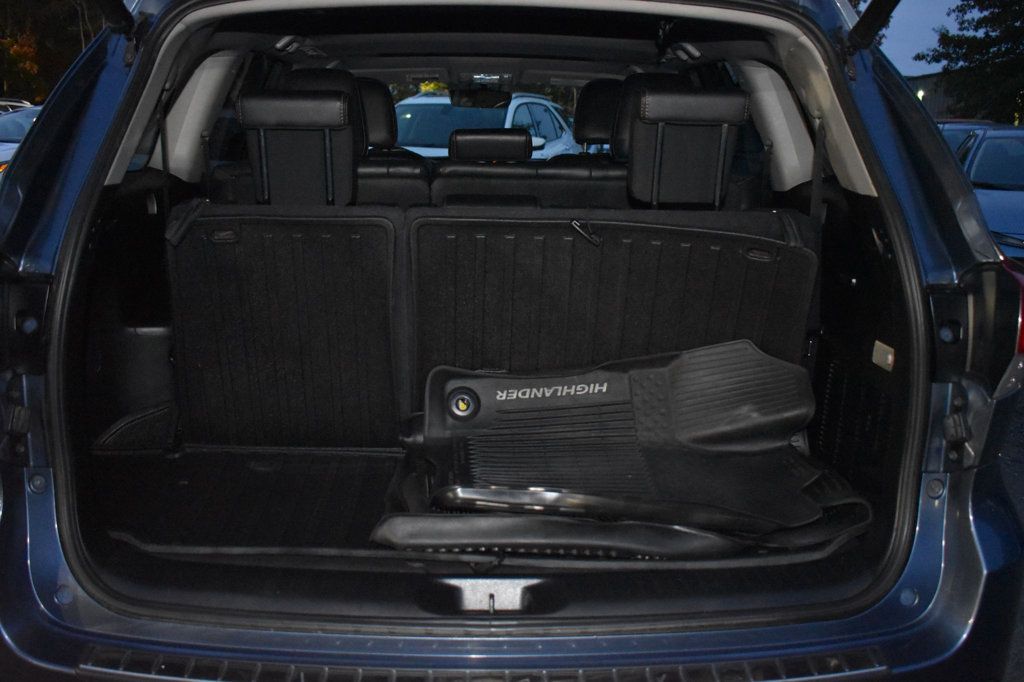 2017 Toyota Highlander XLE V6 AWD - 22937665 - 48