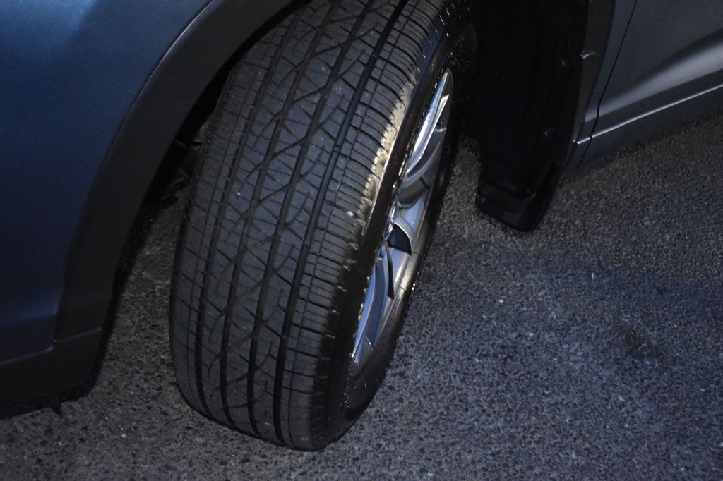 2017 Toyota Highlander XLE V6 AWD - 22937665 - 56