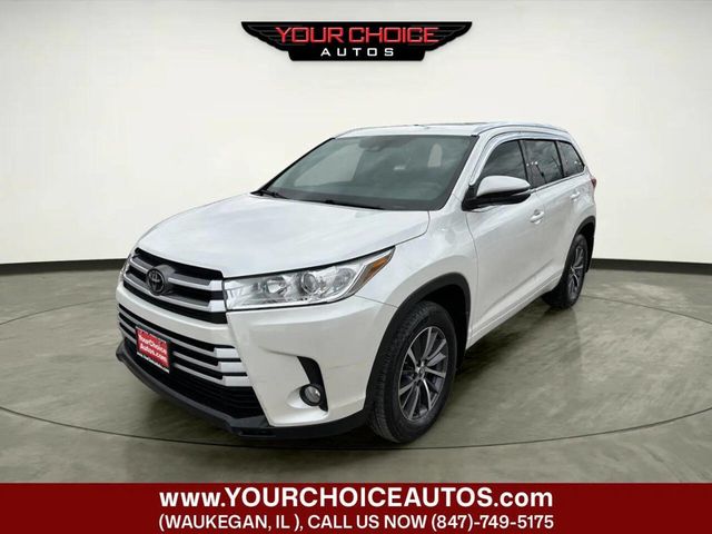 2017 Toyota Highlander XLE V6 AWD - 22963914 - 0